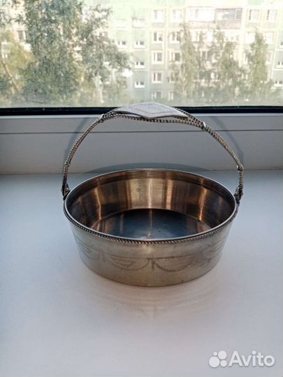 Конфетница