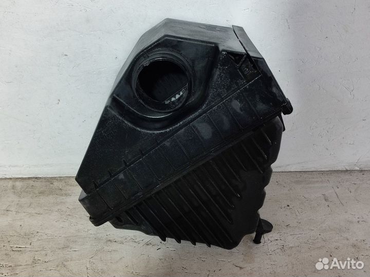 Корпус воздушного фильтра Kia Sportage 4