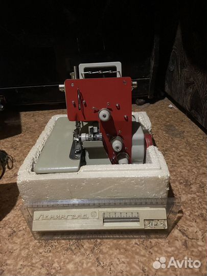 Оверлок для швейной машины