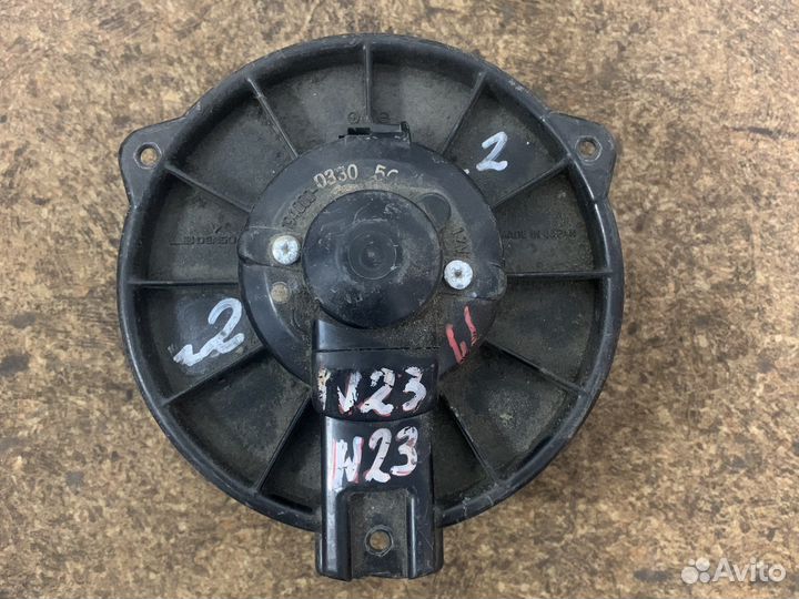 Моторчик печки mitsubishi Diamant