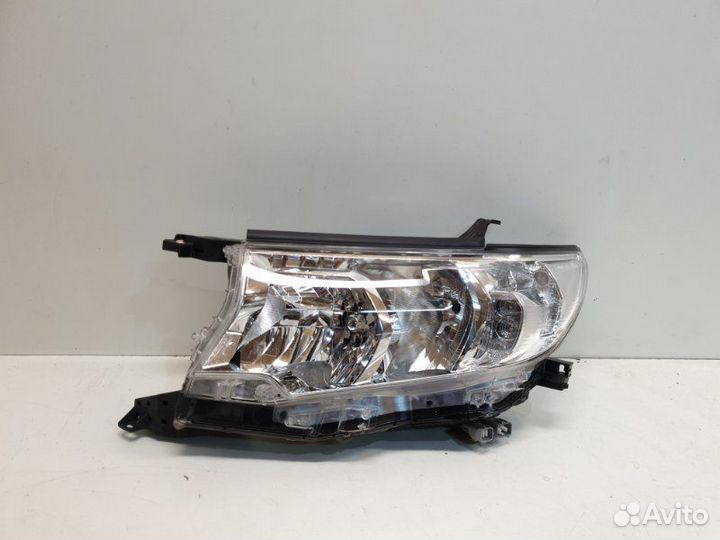 Фара левая Toyota Land Cruiser Prado 150 2018