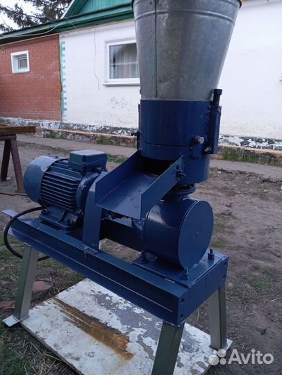 Гранулятор для комбикорма