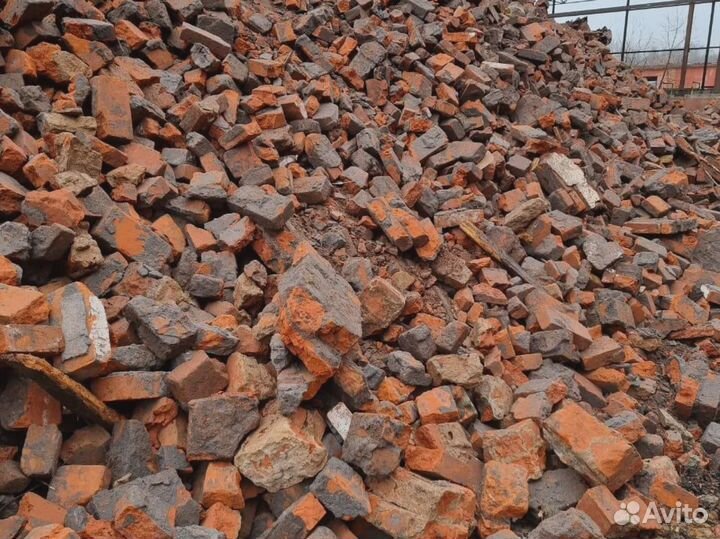 Кирпичный бой для дачи и стройки