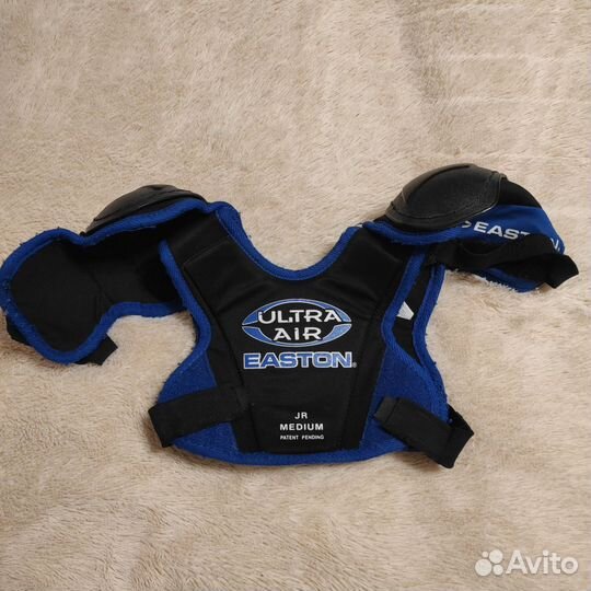 Нагрудник хоккейный sr m