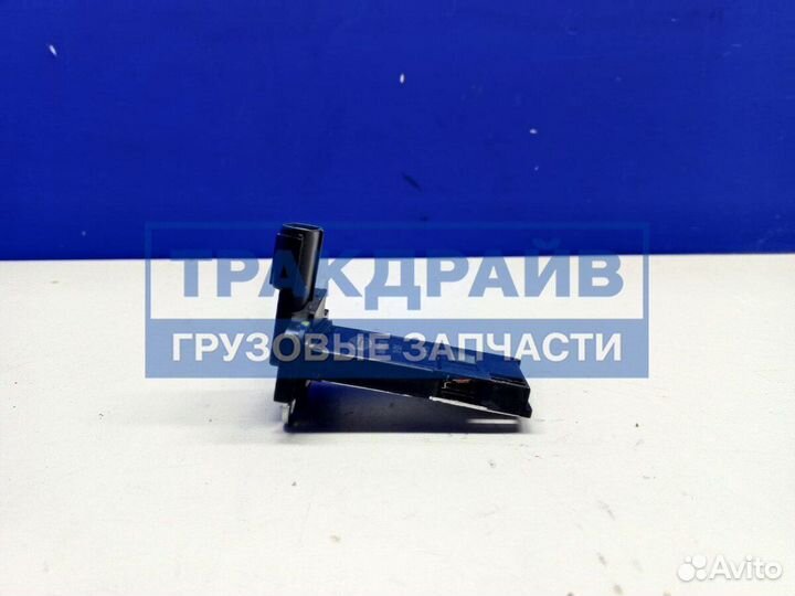 Датчик массового расхода воздуха Isuzu NPR75 Евро 4