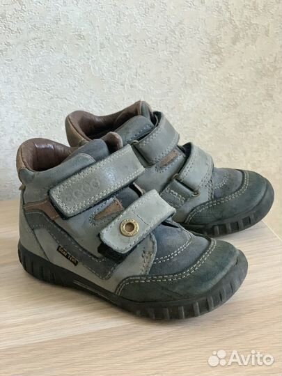 Ботинки осенние для мальчика 25