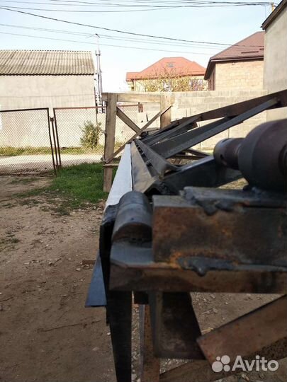 Листогиб ручной