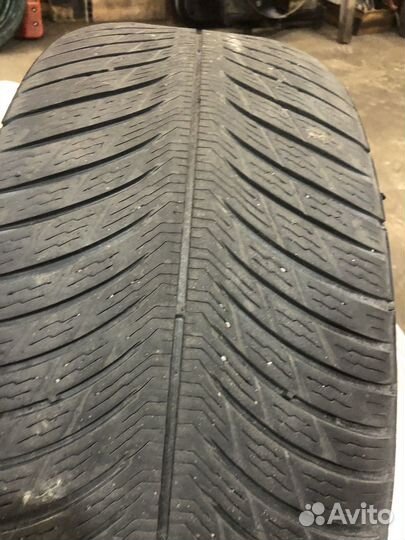 Michelin Pilot Alpin 5 235/45 R18