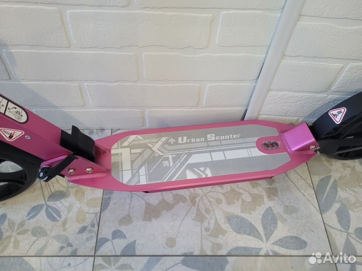 Самокат Урбан с ручным тормозом цветной