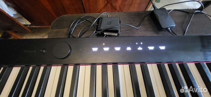 Цифровое пианино Casio PX S1000