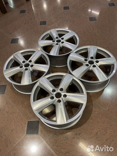 Диски на lexus r18