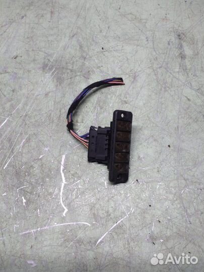 Контакты двери Mercedes Vito W639 ом646