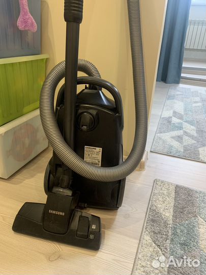 Пылесос Samsung SC8835 бу