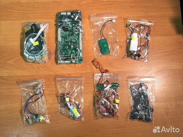 Робот пылесос xrobot m-788 на запчасти