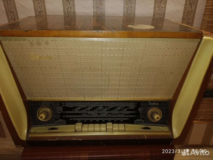 Ламповая радиола Латвия