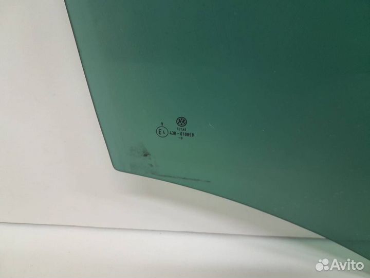 Стекло двери задней правой Volkswagen Polo MK5 201