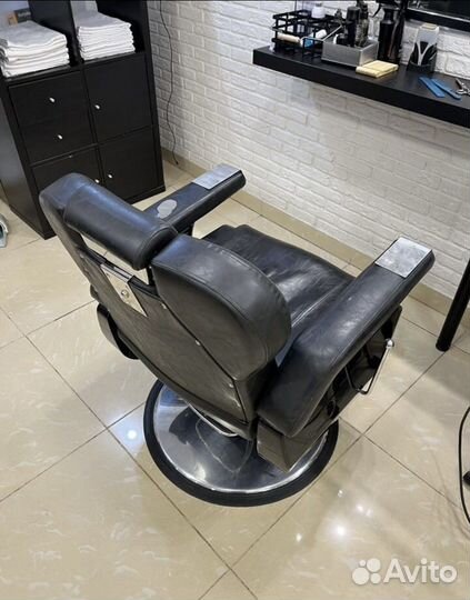 Парикмахерское кресло бу