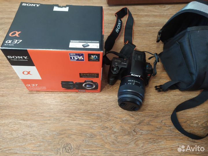 Зеркальный фотоаппарат Sony a37