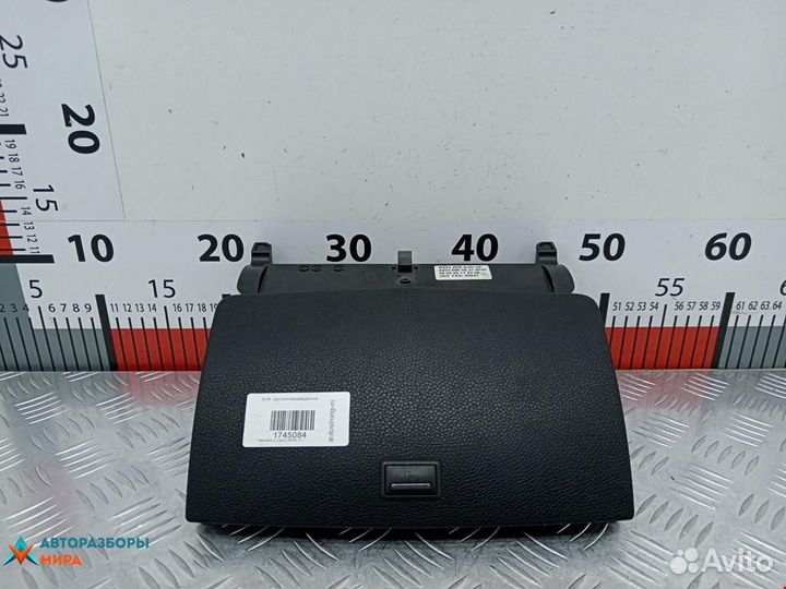 Дисплей компьютера Mercedes-Benz C-Класс W204/S204