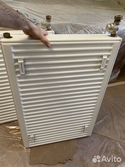 Стальной радиатор kermi FKO 22 600x800 с док-ами