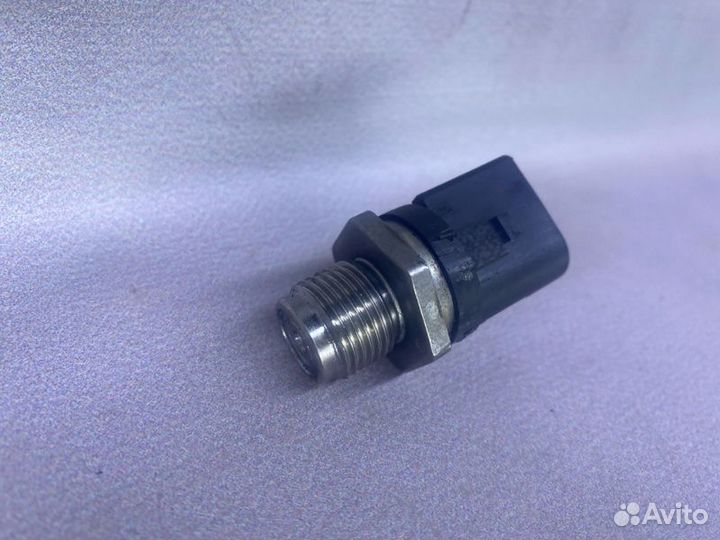 Датчик давления в рампе Bmw X5 E70 рестайлинг N57