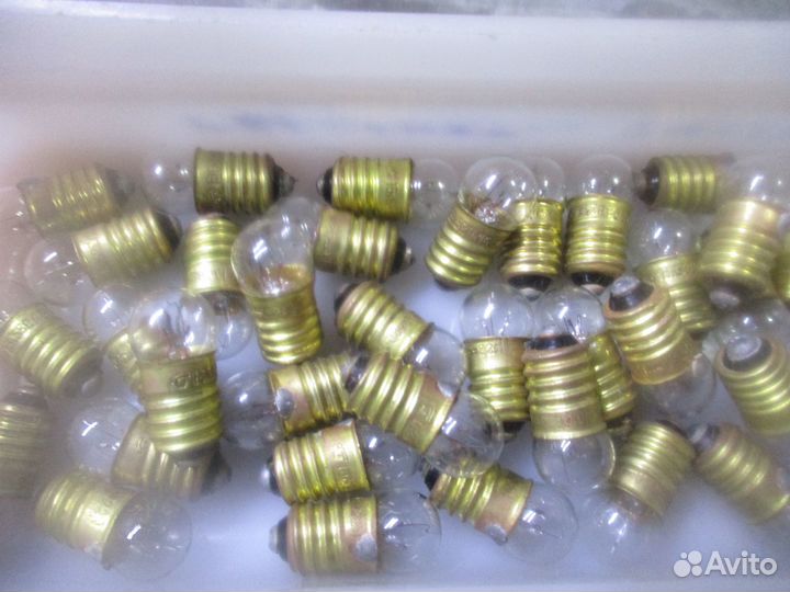 Лампочки для советских новогодних гирлянд 13.5 в