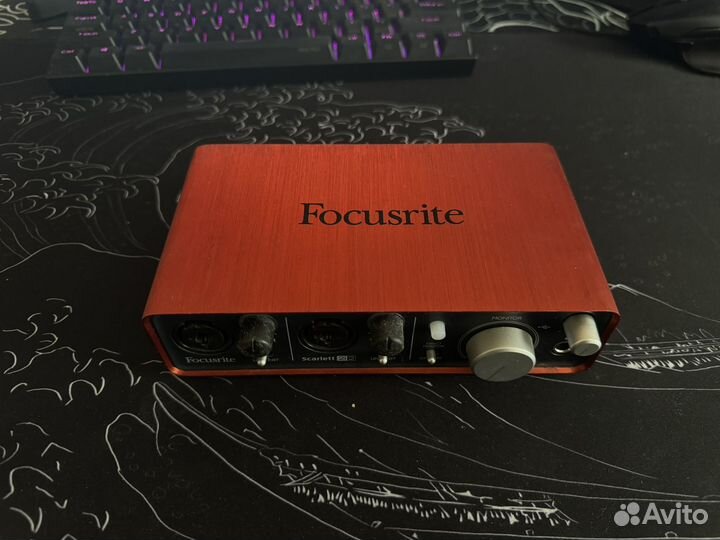 Звуковая карта focusrite scarlett 2i2 1gen