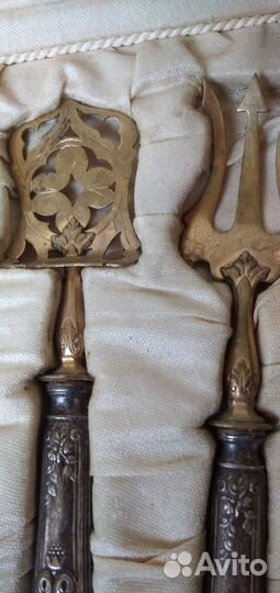 Антикварный набор столовых приборов. Франция