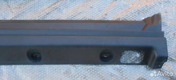 Range Rover 2002-2012 L322 накладка на левый порог