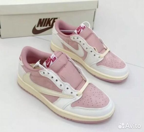 Travis Scott x Air Jordan 1 Low OG 'Shy Pink