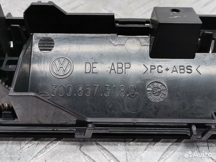 Кнопка для Volkswagen Passat 6