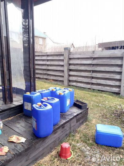 Канистра пластиковая 30 литров бу