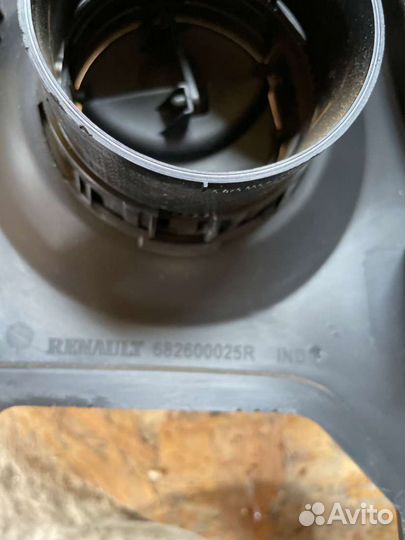 Накладка декоративная центральной консоли Opel Movano 2