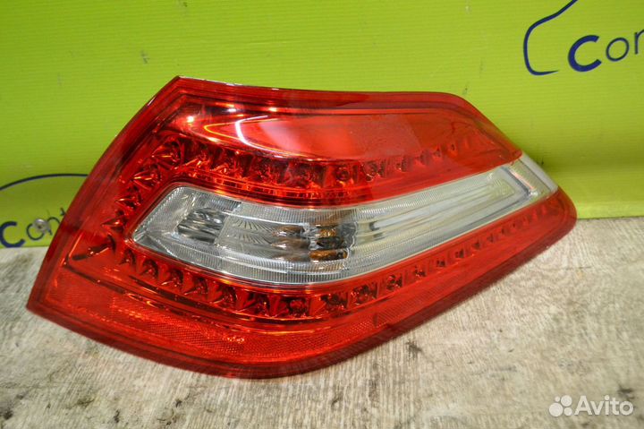 Фонарь задний правый Ниссан Теана J32