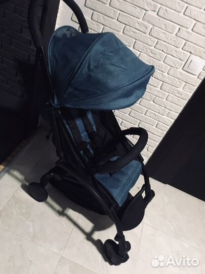 Прогулочная коляска yoya