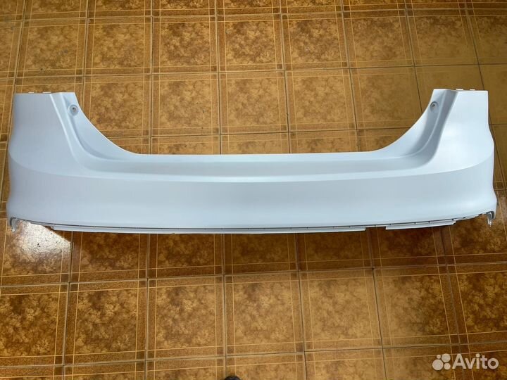 Задний бампер на Форд Фокус 3 седан (оригинал)