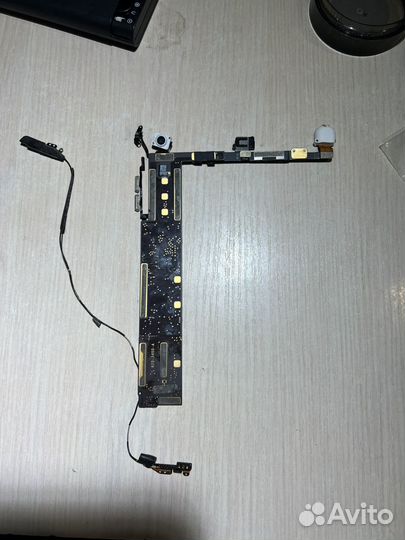Материнская плата iPad mini 1