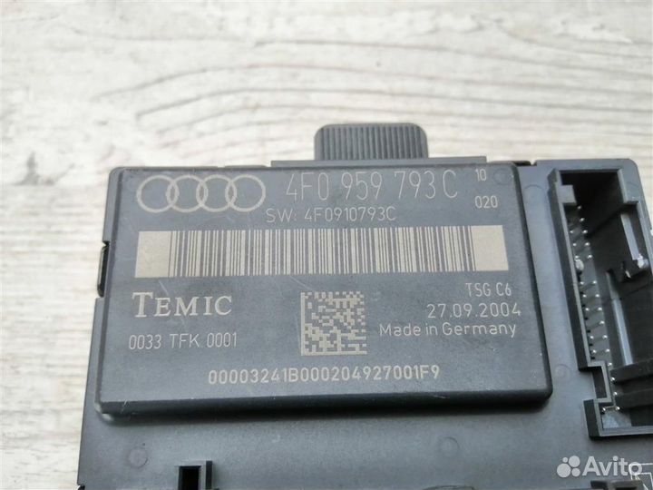 Блок управления передней двери Ауди А6 С6