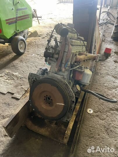 Двигатель д240