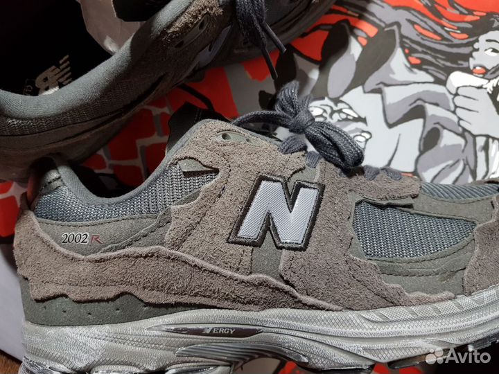 Кроссовки new balance 2002r