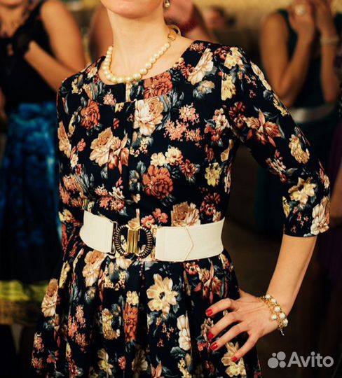 Платье нарядное, р. 46