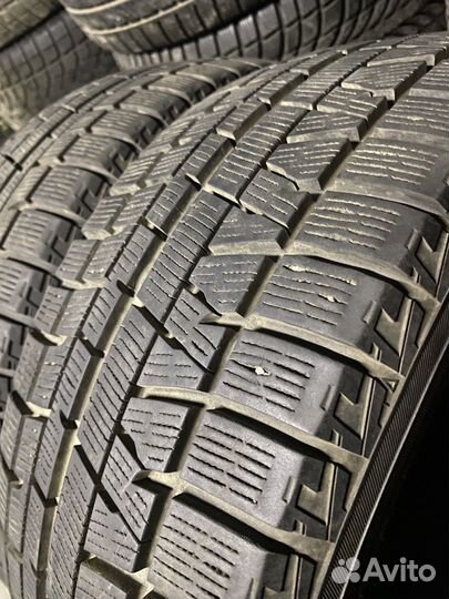 Yokohama Ice Guard IG50+ 215/45 R17