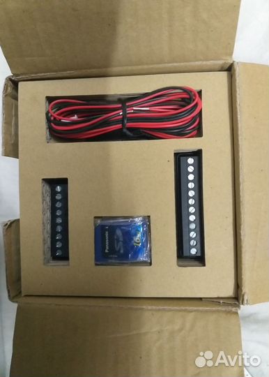 Контроллер Schneider Electric modicon TM221CE16R