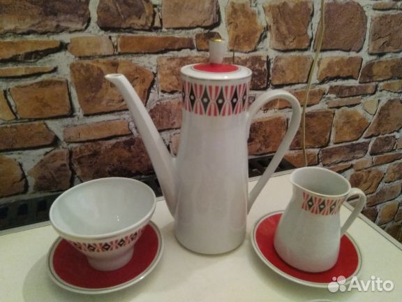 Сервиз СССР из костяного тонкого фарфора