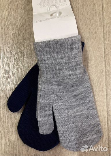Новые варежки H&M демисезон для мальчика 4-8 лет