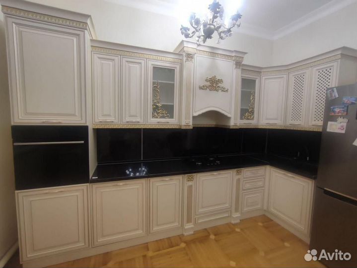 Кухонные гарнитуры