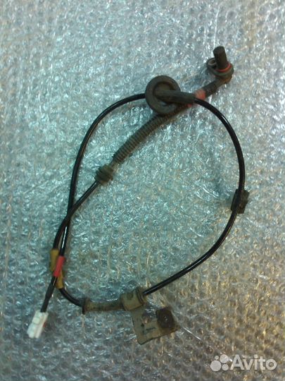 Хундай Солярис-задний датчик ABS