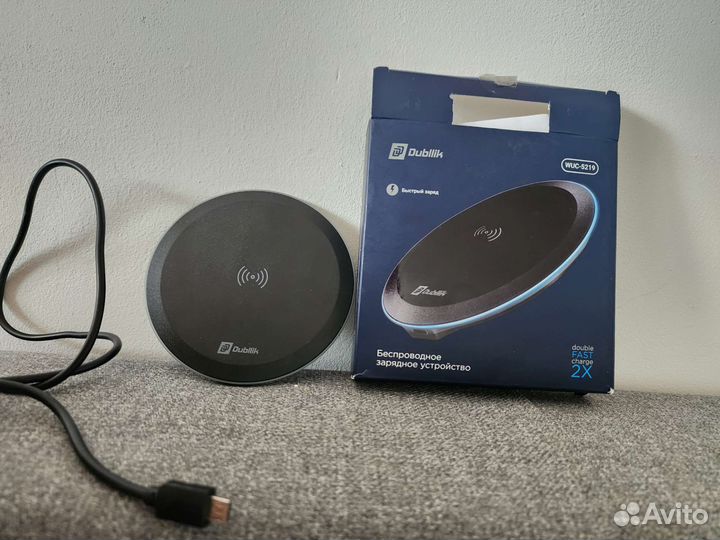 Беспроводная зарядка dubllik
