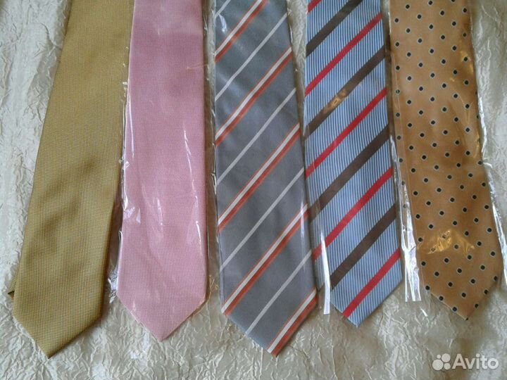 Галстук мужской италия