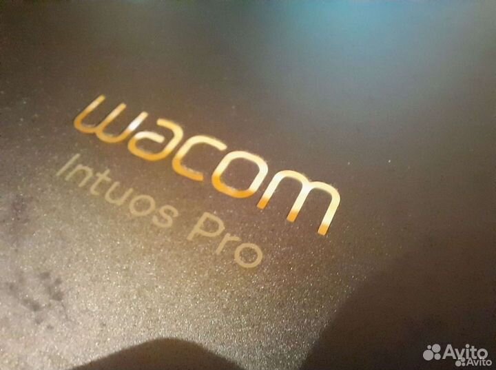 Графический планшет wacom intuos pro